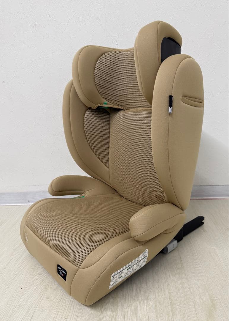 ハイバックジュニアi-Size 適応身長100-150cm 12歳まで