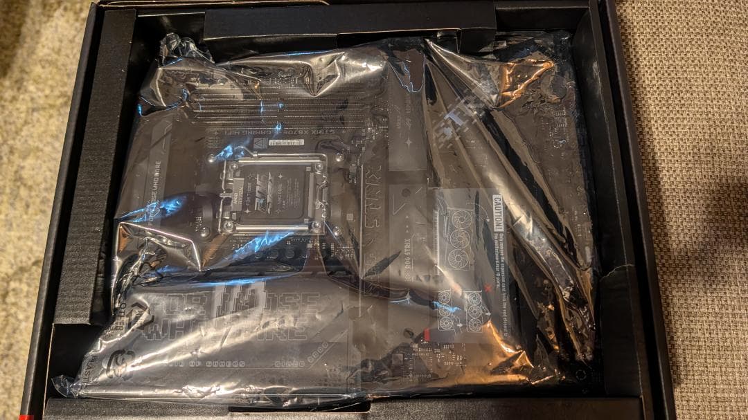 新品 ASUS ROG STRIX X870E GAMING WIFI