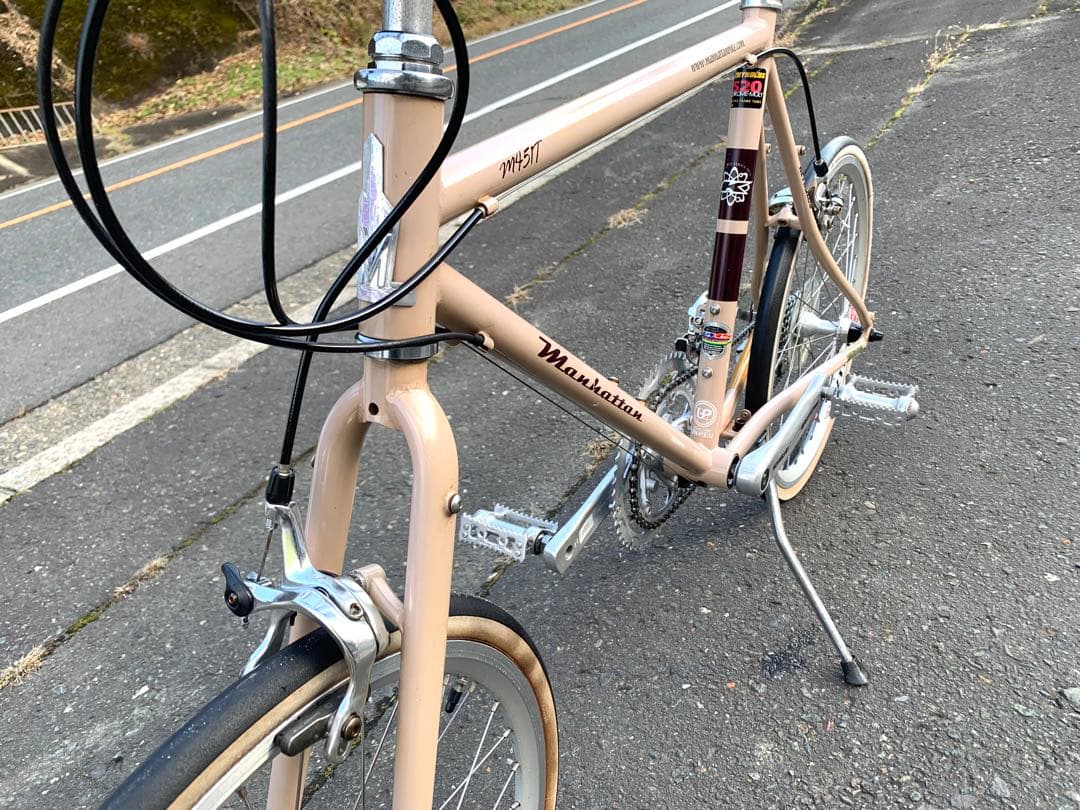 即乘 送料無料Manhattanbikeミニベロ小径車クロスバイク8速20インチ