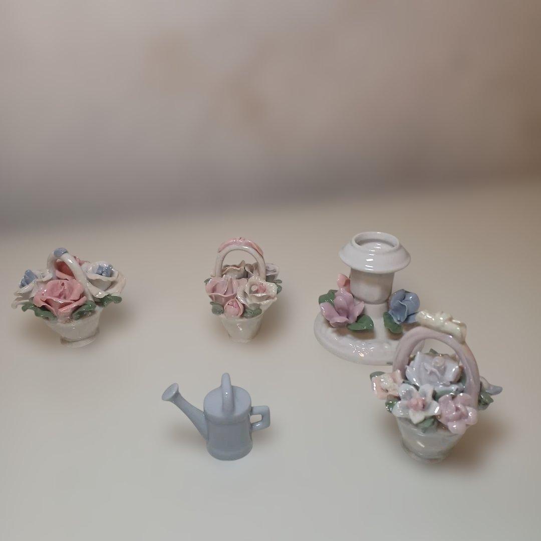 リヤドロ「花車」と「小鳥と話す少女」付属品「花の置物達」と「キャンドルスタンド」