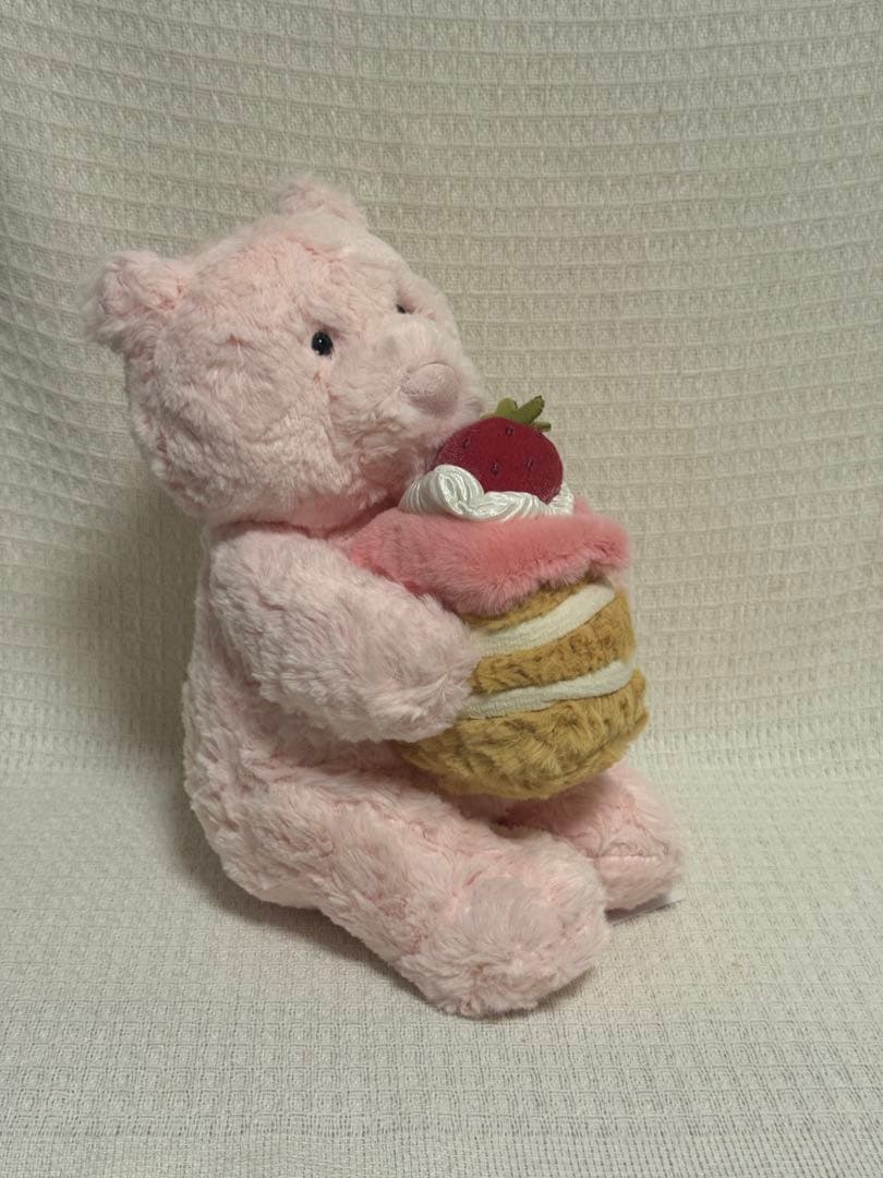 ジェリーキャット女の子向け かわいいピンクのケーキベアぬいぐるみ