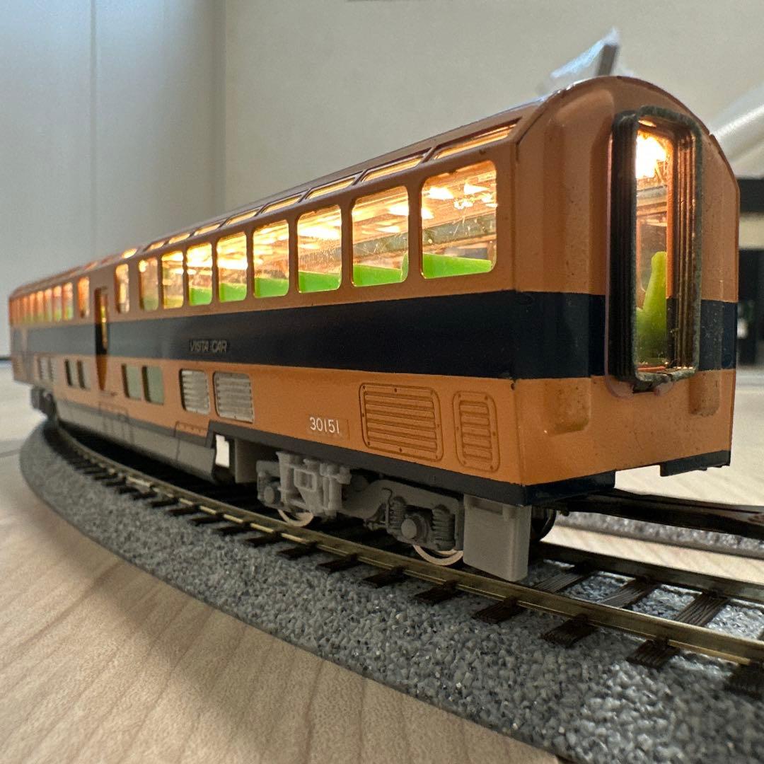 HOゲージ　KATSUMI近鉄特急30000系ビスタカー　４輌固定編成　完成品