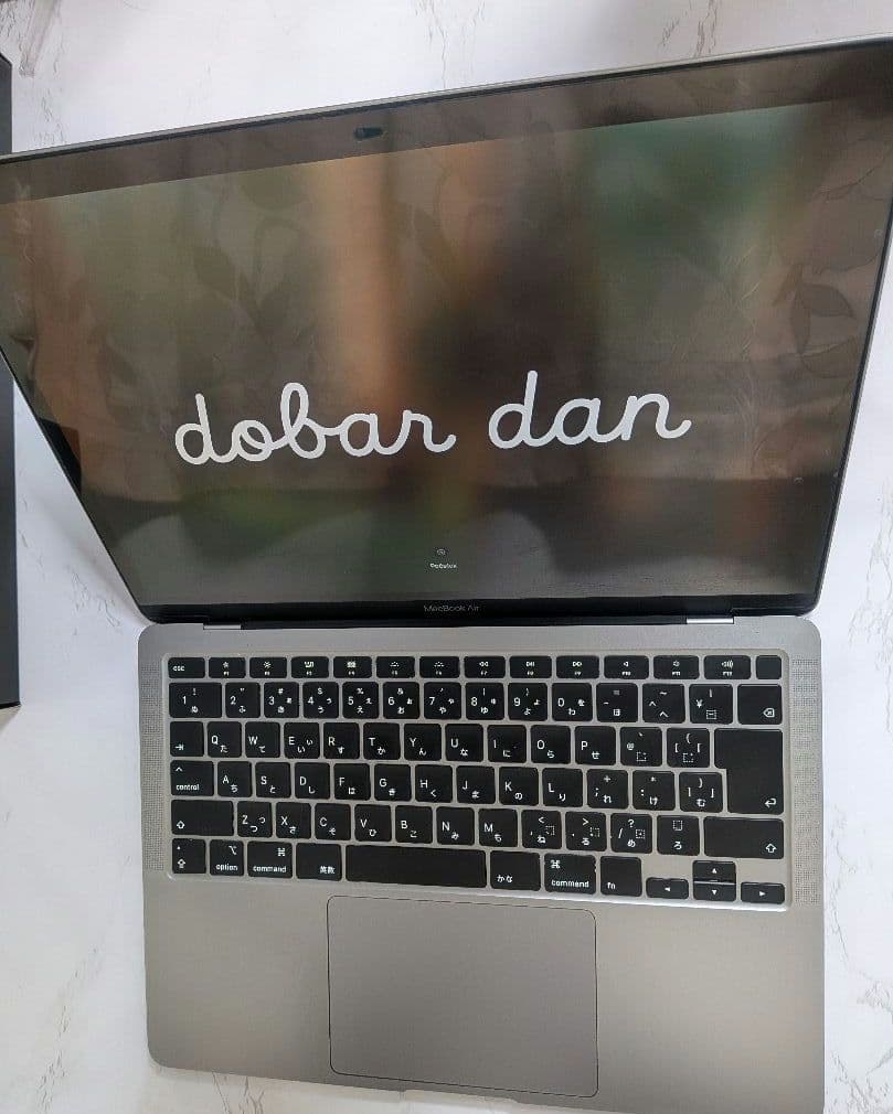 MacBook Air 2020 13インチ シルバー