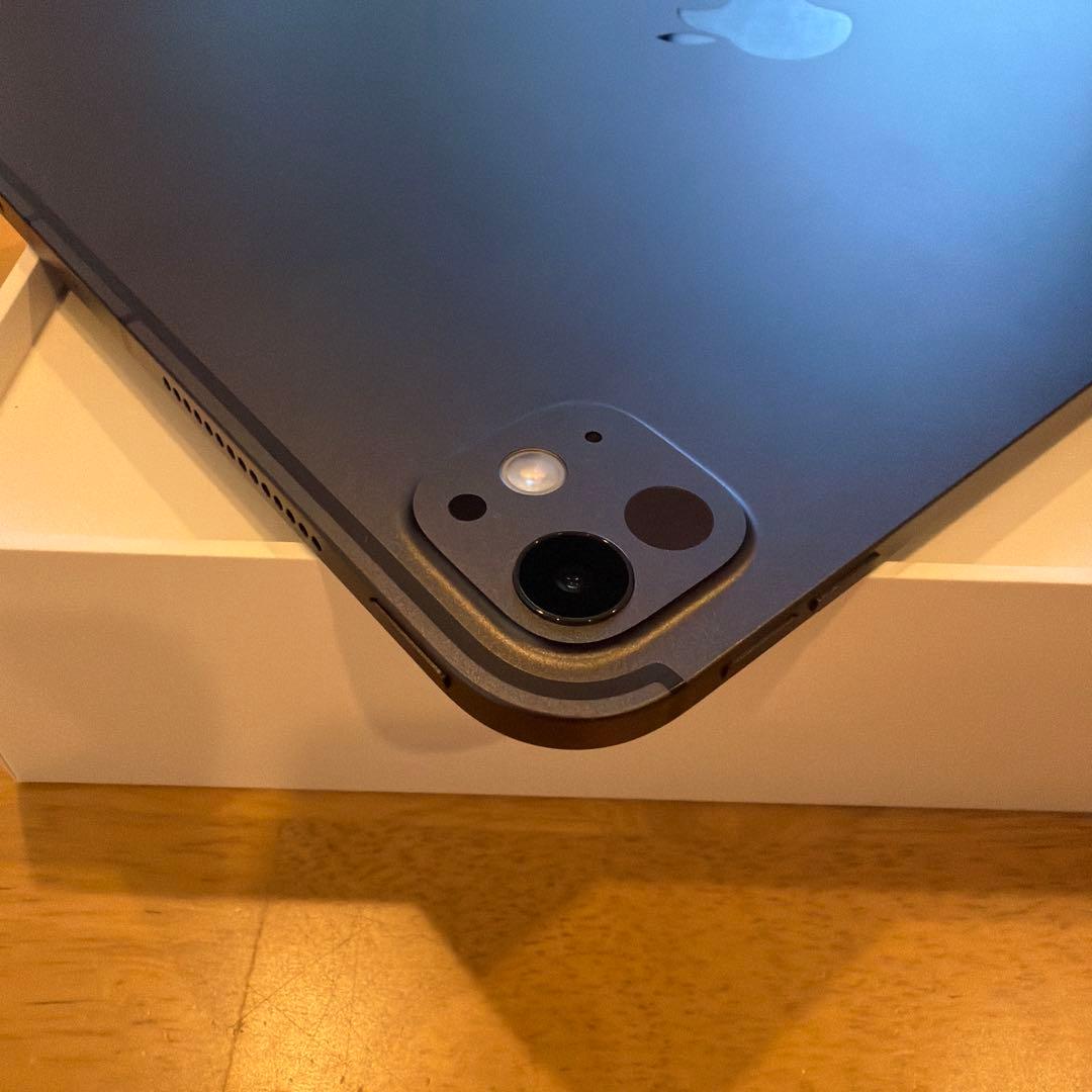 iPad Pro m4 11インチ セルラーモデル 256GB 美品