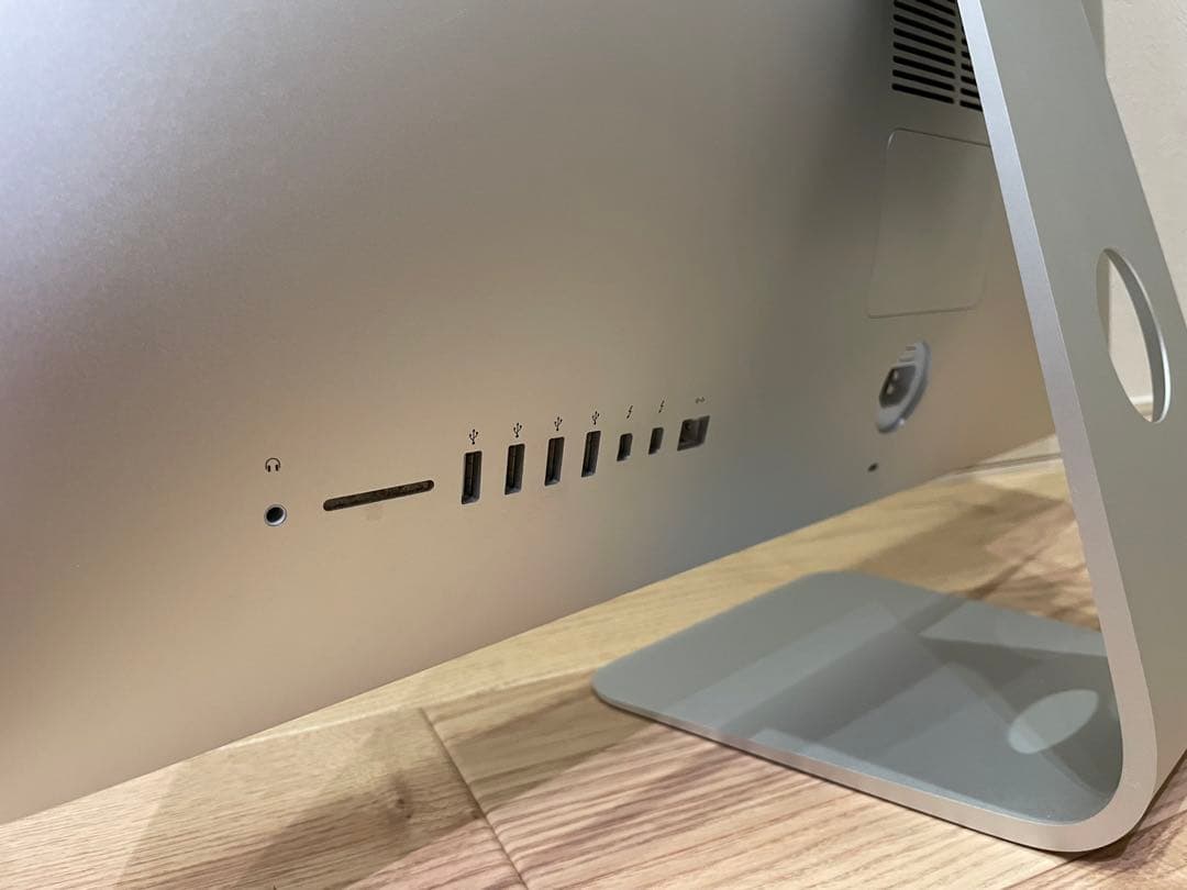 27インチiMac Retina 5Kディスプレイモデル