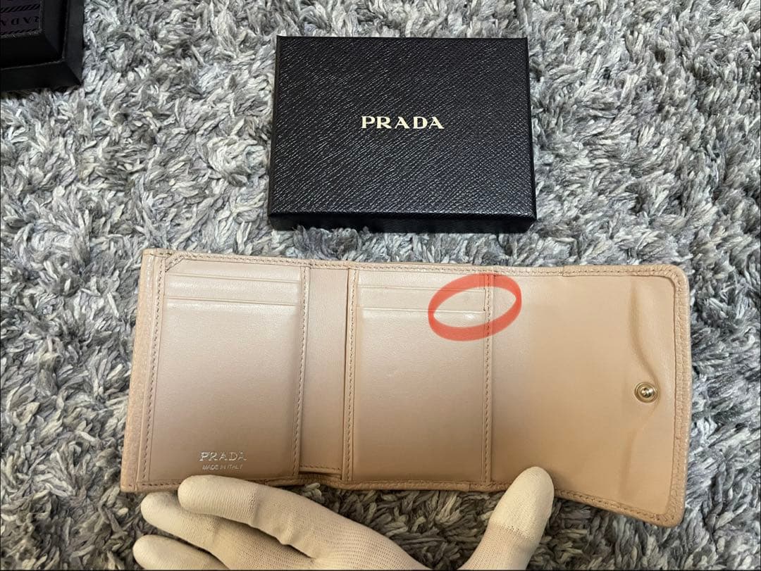 【12/16値下げ】PRADA ヴィッテロダイノレザー ミニ財布