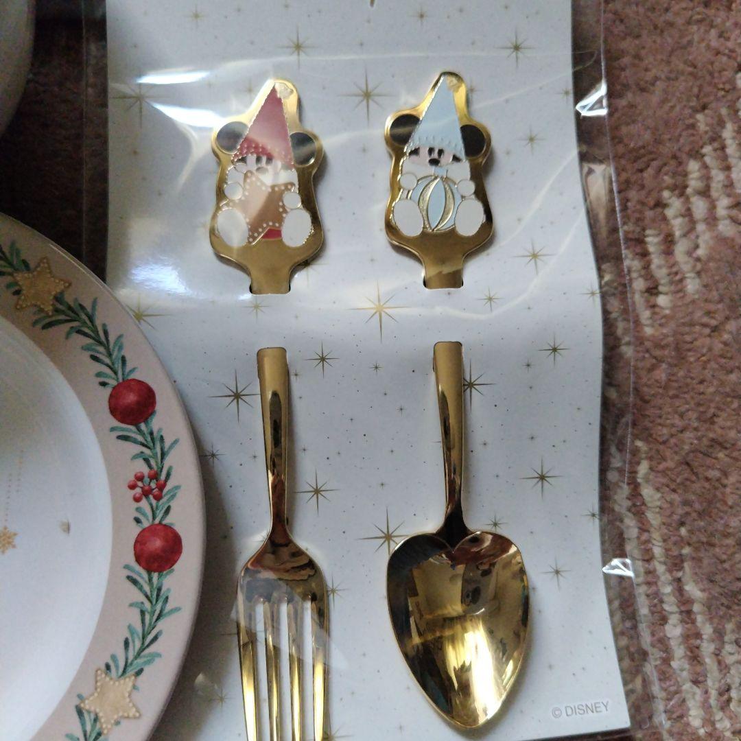 ディズニー　リルリンリン　クリスマス　スーベニアセットとトレーとカトラリーセット