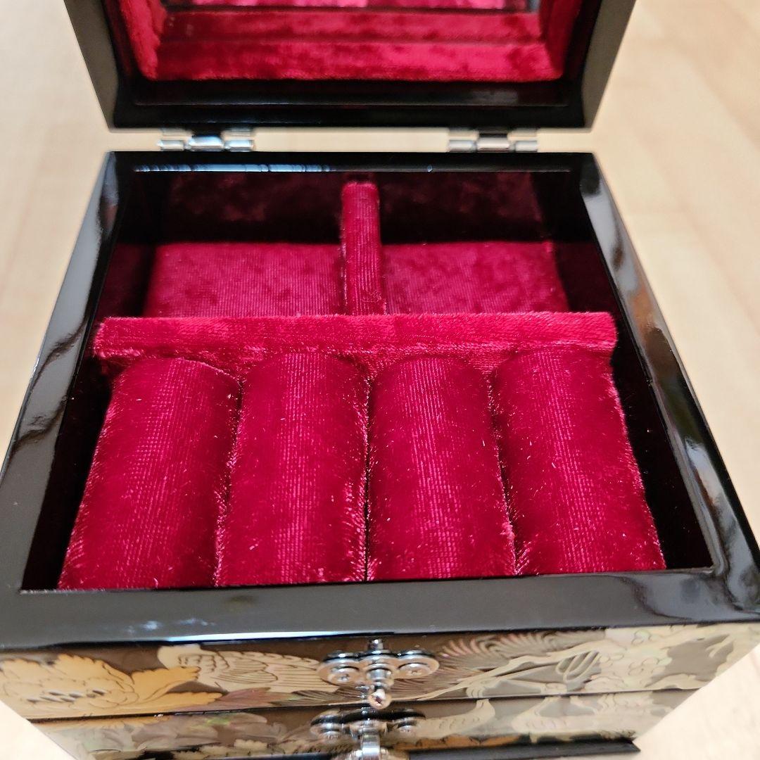 韓国　漆器　宝石箱　螺旋細工　ジュエリーケース