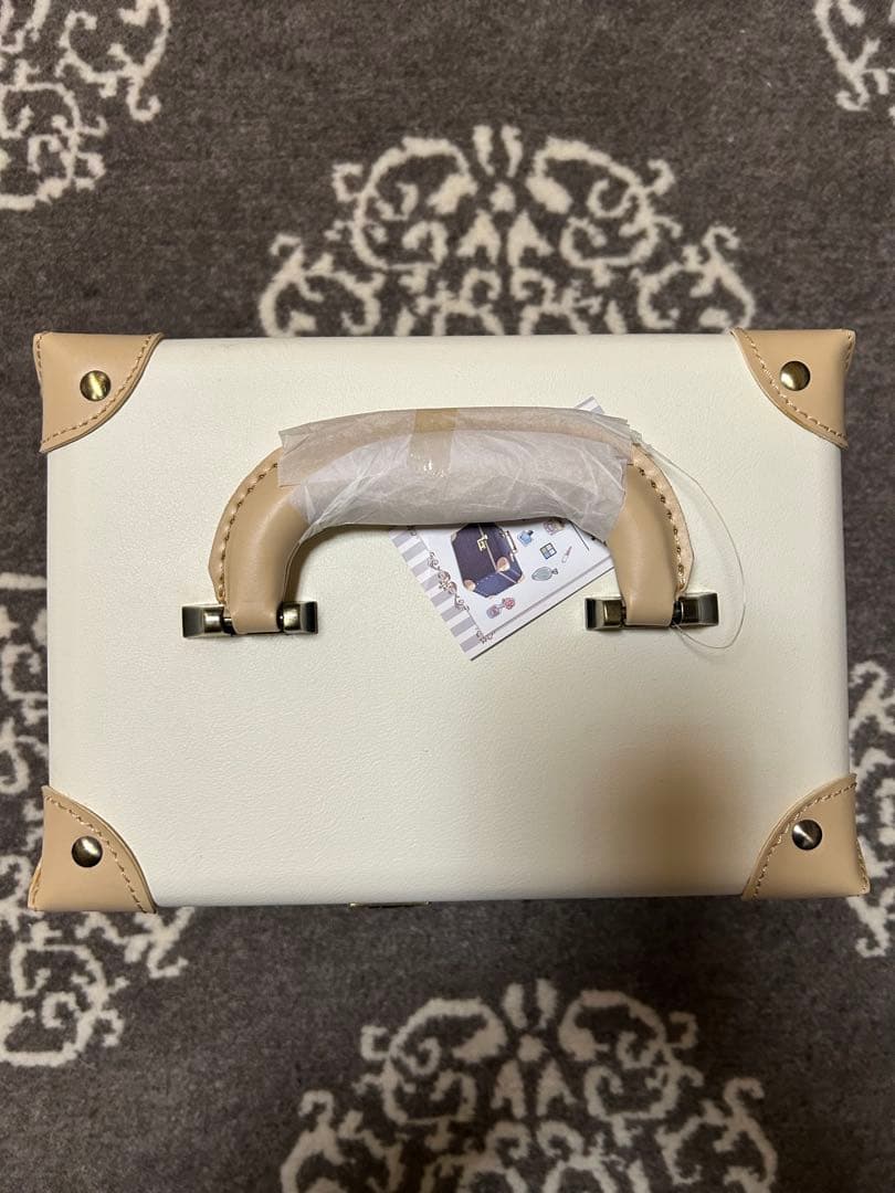 新品未使用◇バニティバッグ メイクボックス 化粧ポーチ 鏡付 ホワイト