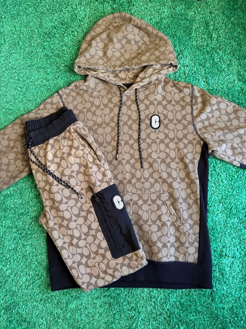 COACH パーカーとパンツセット Lサイズ ベージュ