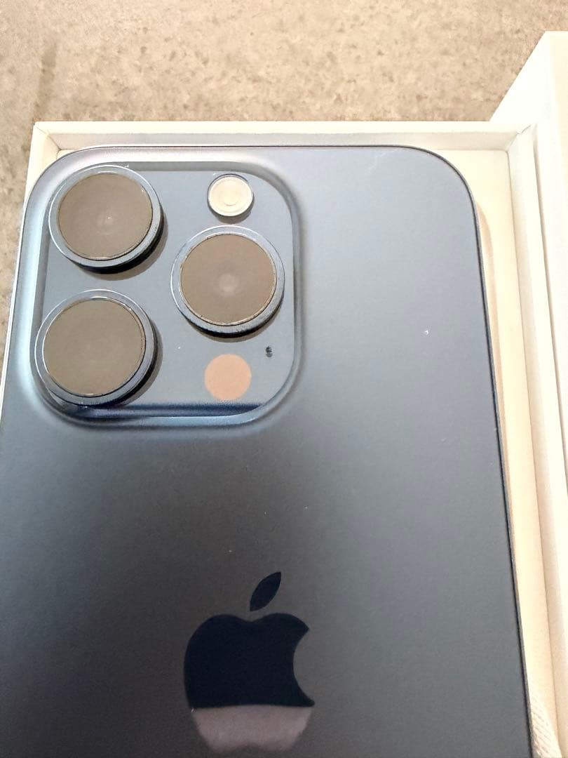 【美品電池93%】iPhone15 Proブルーチタニウム256GBSIMフリ-