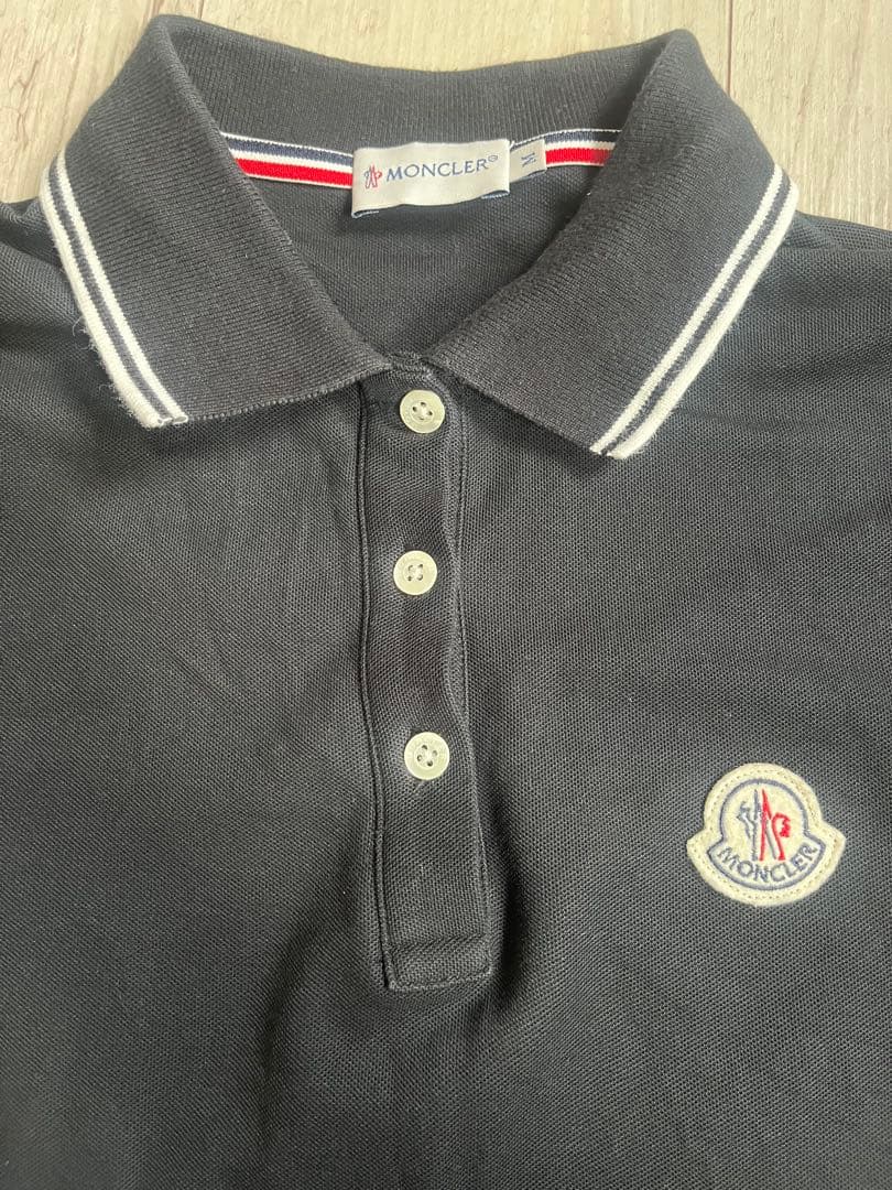モンクレール　ポロシャツ