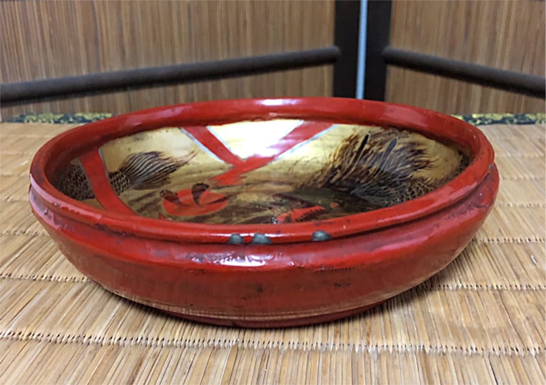 時代 磁器 朱塗り 金彩 稲妻龍紋 鉢 最終処分価格