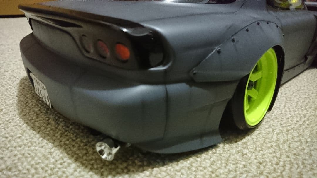 雨宮FD3S オーバーフェンダー仕様 コムサグレー/艶消しクリア塗装 1/10