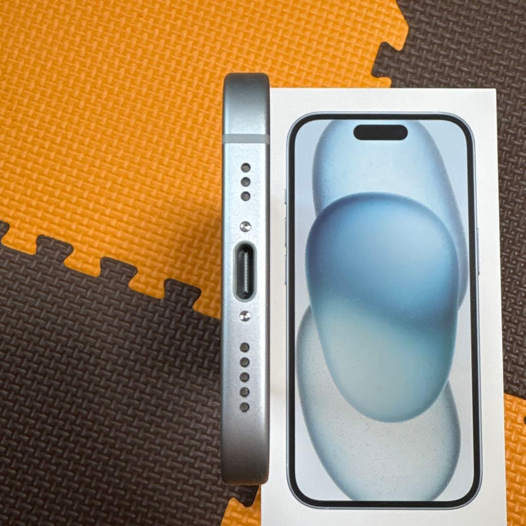 Apple iPhone 15 ブルー128gb 本体　バッテリー95% 美品