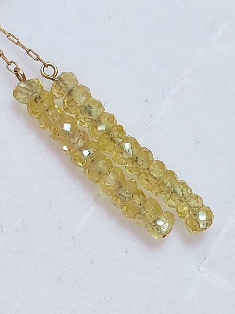 未使用品 k18 天然イエローサファイア ピアス