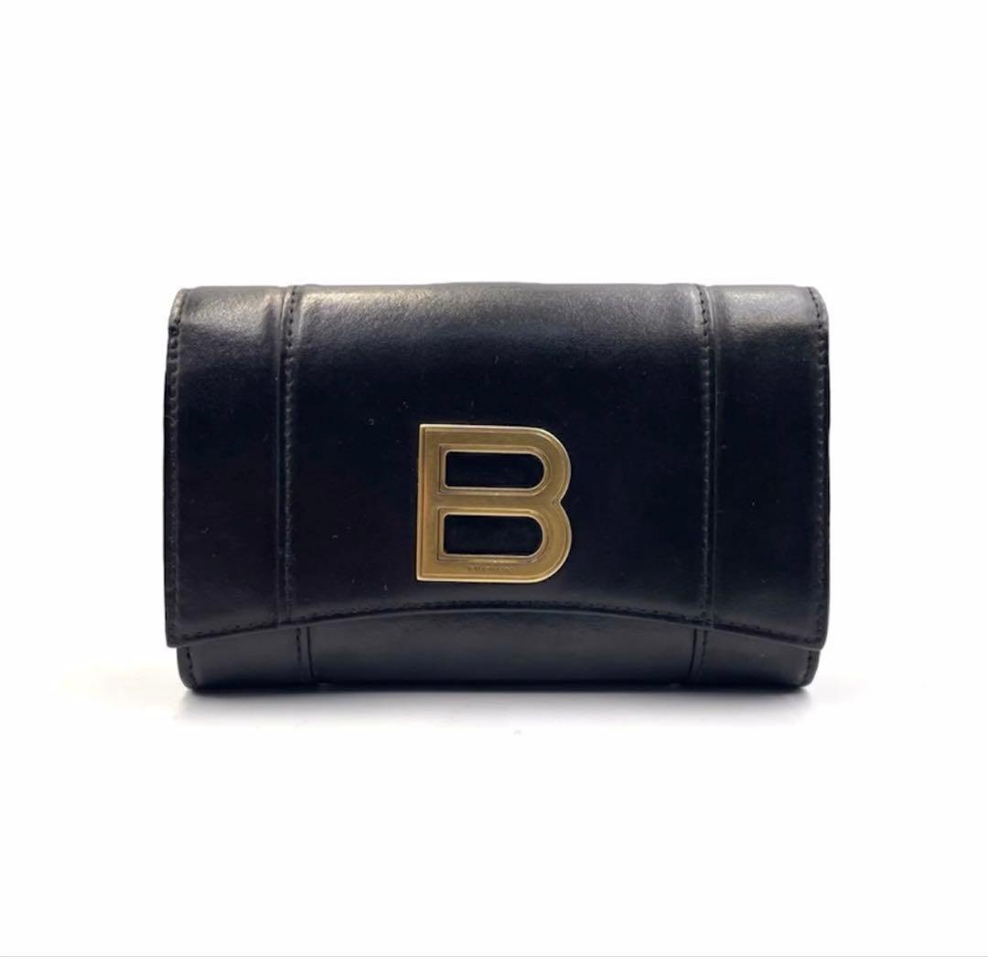 《超美品》バレンシアガ 二つ折り財布 ロゴ金具 本革 レザー ゴールド金具 黒系