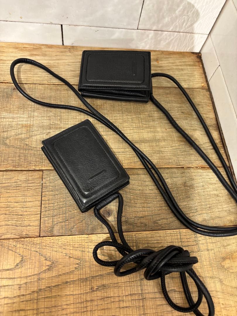 objcts.ioレザー ・ストラップ付きウォレットカードケース