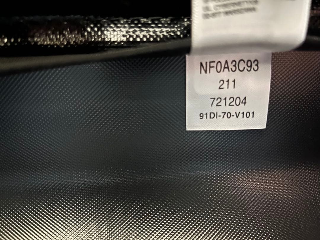 ながちょ　THE NORTH FACE ローリングサンダー30