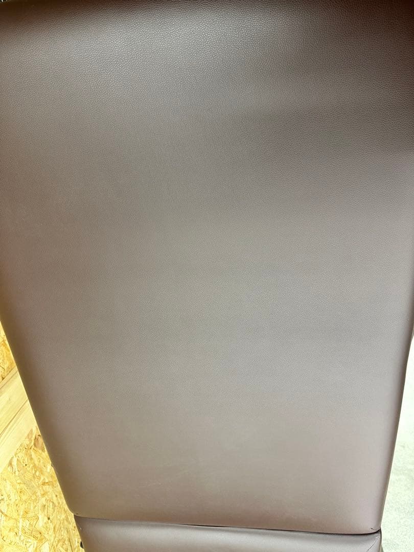 ビューティーガレージ⭐︎整体ベッド・エステ・施術台☆美品・折りたたみ式