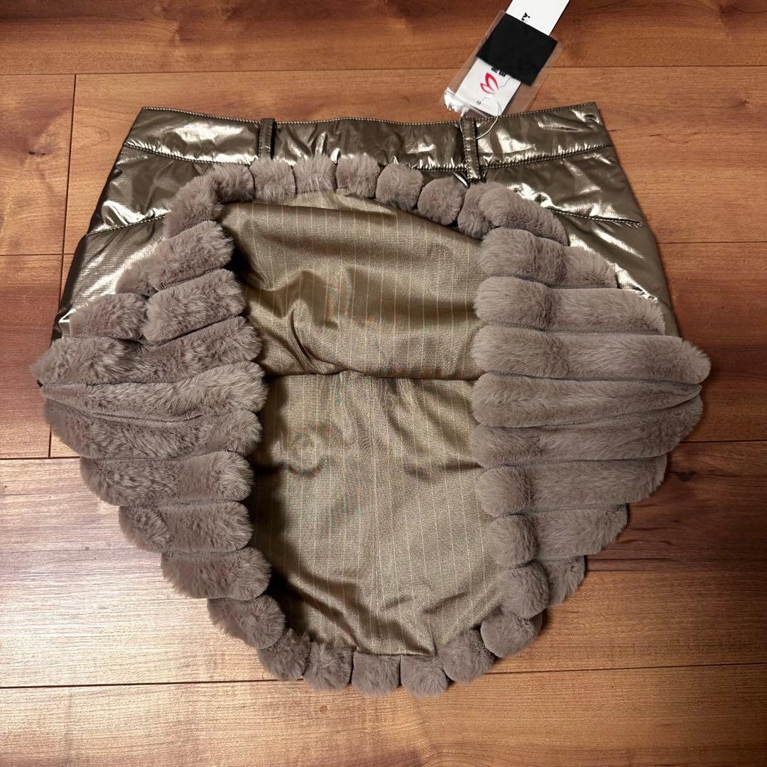 ファー付き　中綿スカート　保温　サイズ1 メタリックベージュ　新品　秋冬　真冬