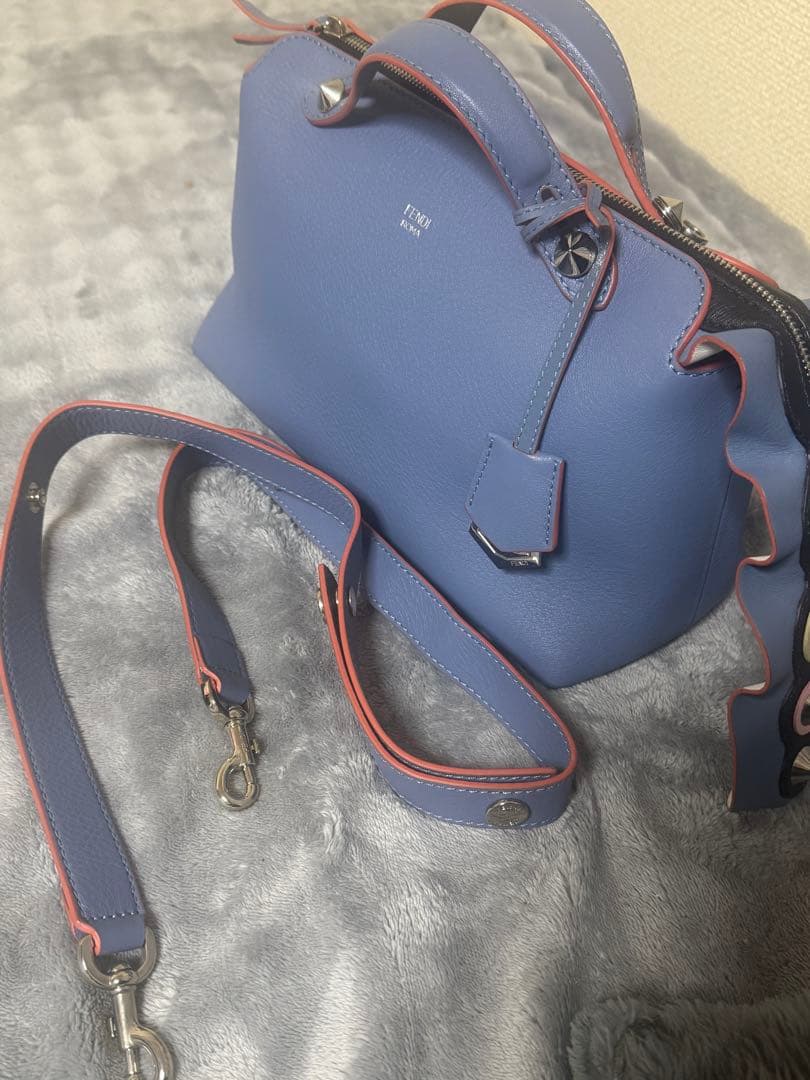FENDI バイザウェイ ミディアム ボストンバッグ　スタッズ