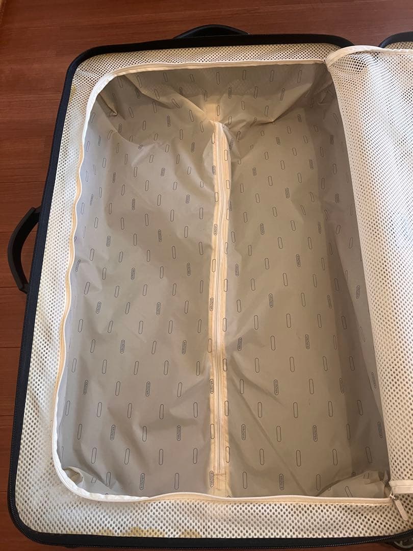 【中古品】RIMOWAキャリーケース ネイビー84L