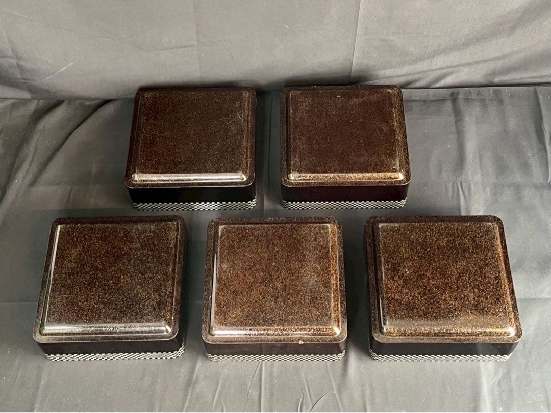 時代漆器 市松蒔絵 黒塗 内梨地 五段重箱 二枚蓋 合蓋三枚付 共箱 / 輪島塗