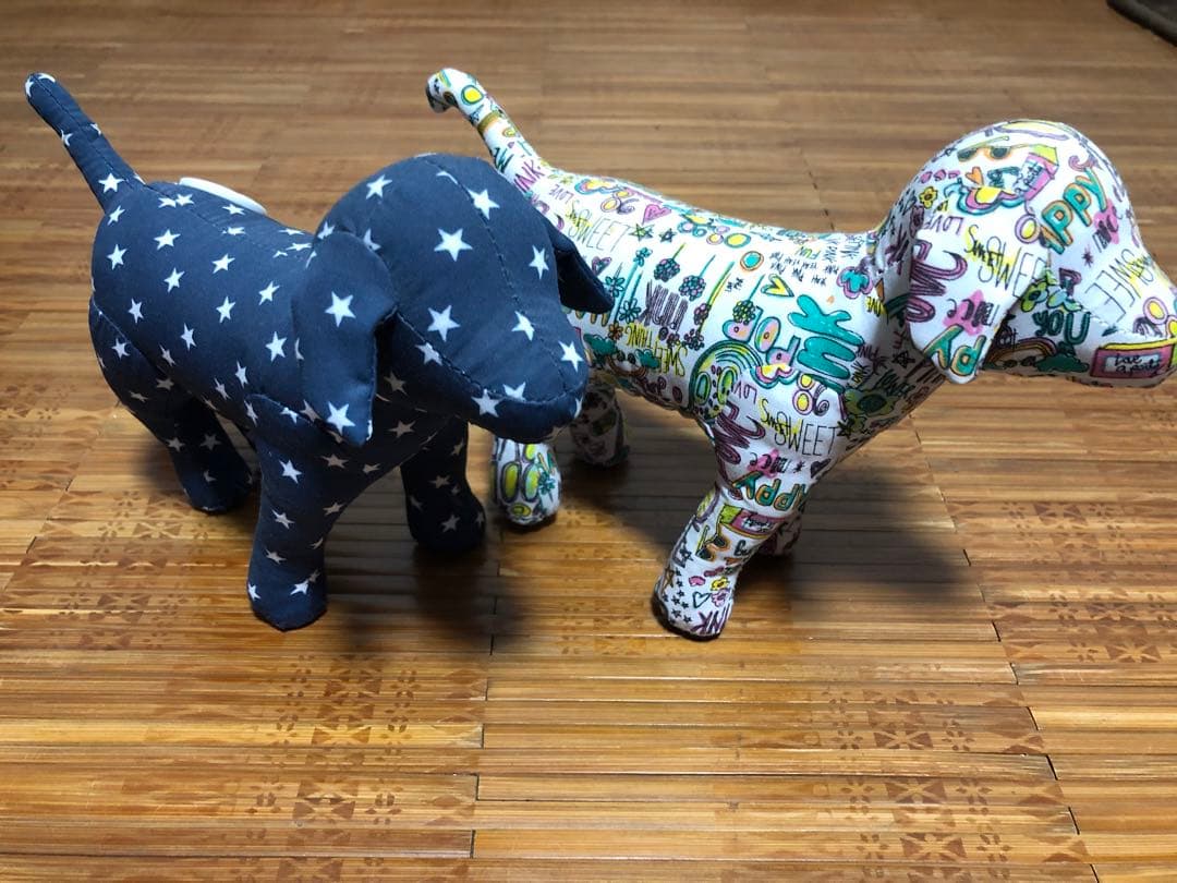 ヴィクトリア シークレット PINK DOGぬいぐるみ2体セット