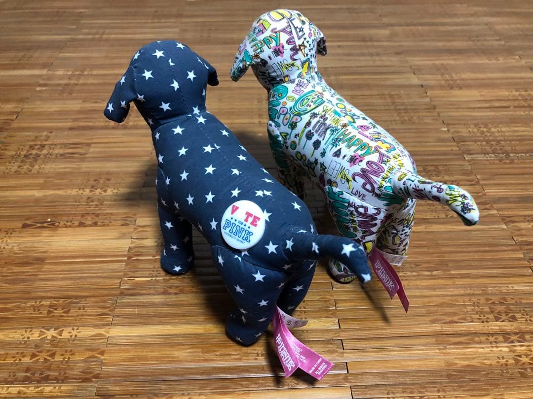 ヴィクトリア シークレット PINK DOGぬいぐるみ2体セット