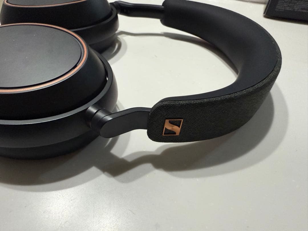 美品 Sennheiser Momentum 4 SPブラック ヘッドホン