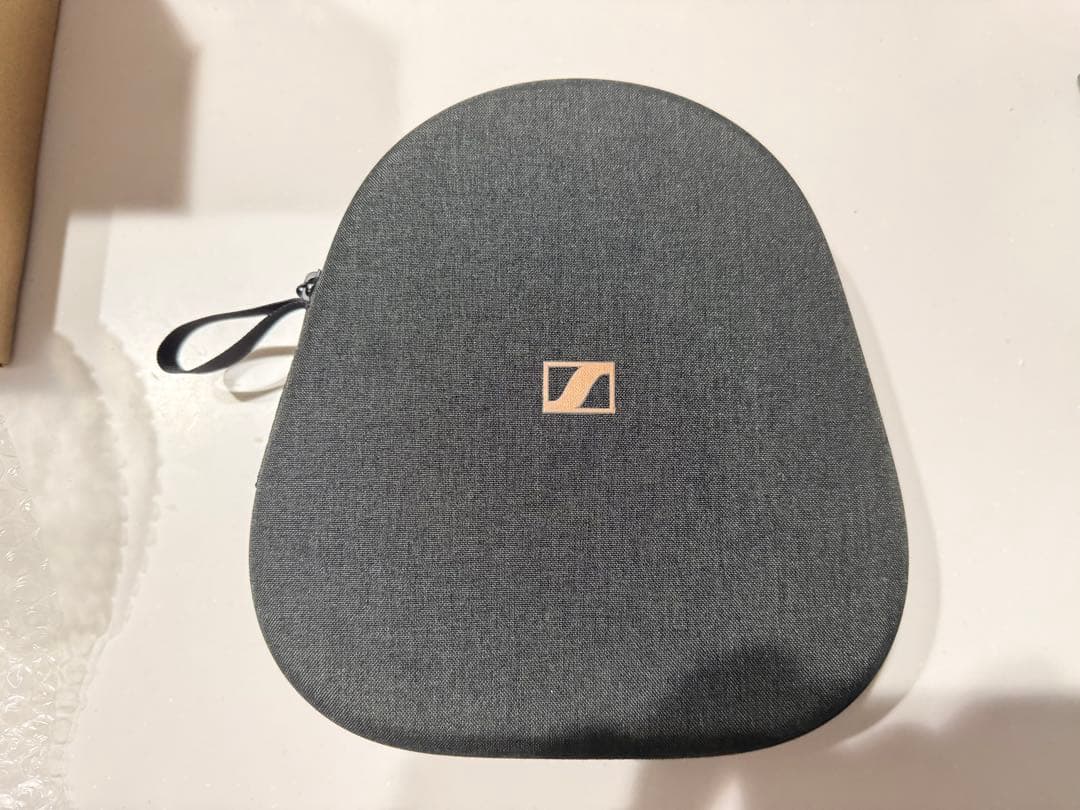 美品 Sennheiser Momentum 4 SPブラック ヘッドホン