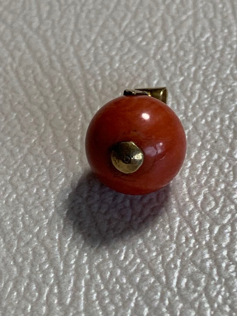 値下げK18赤珊瑚玉ネクレスのトップペンダントアンティーク品約13.36cm