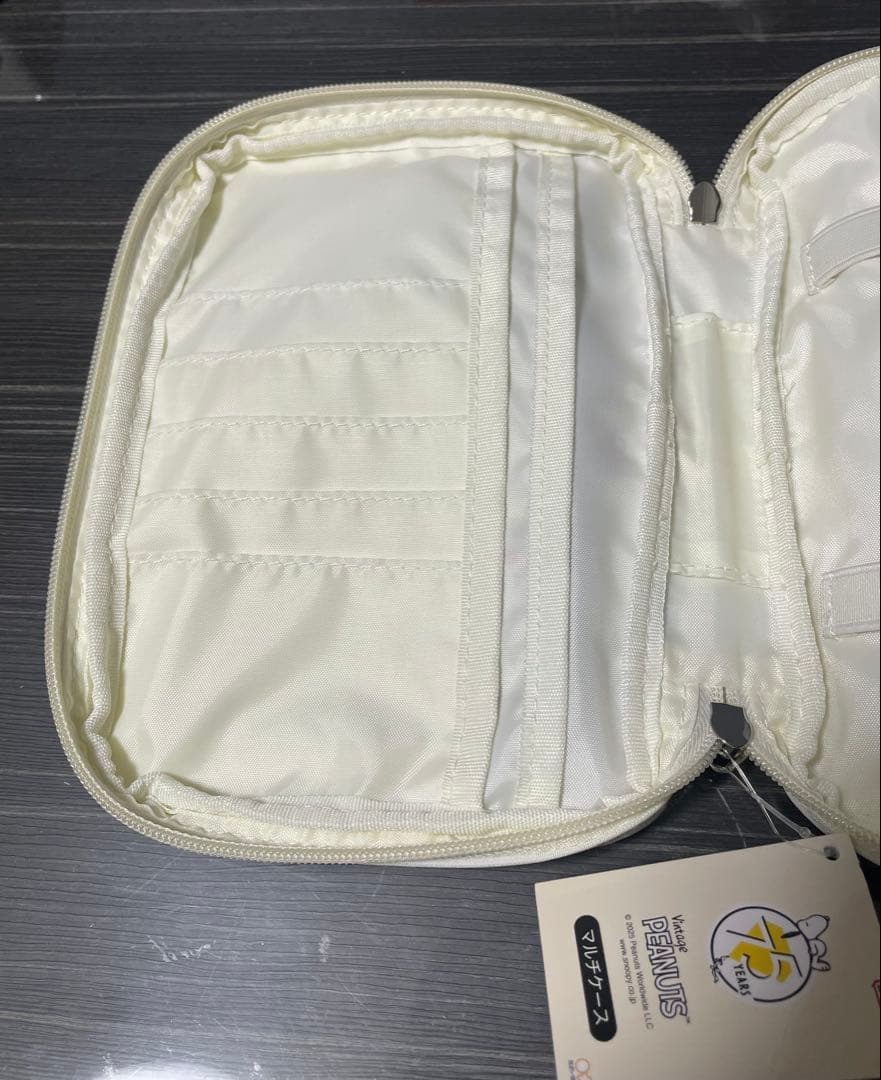 【新品未使用】スヌーピー 75周年記念 マルチケース