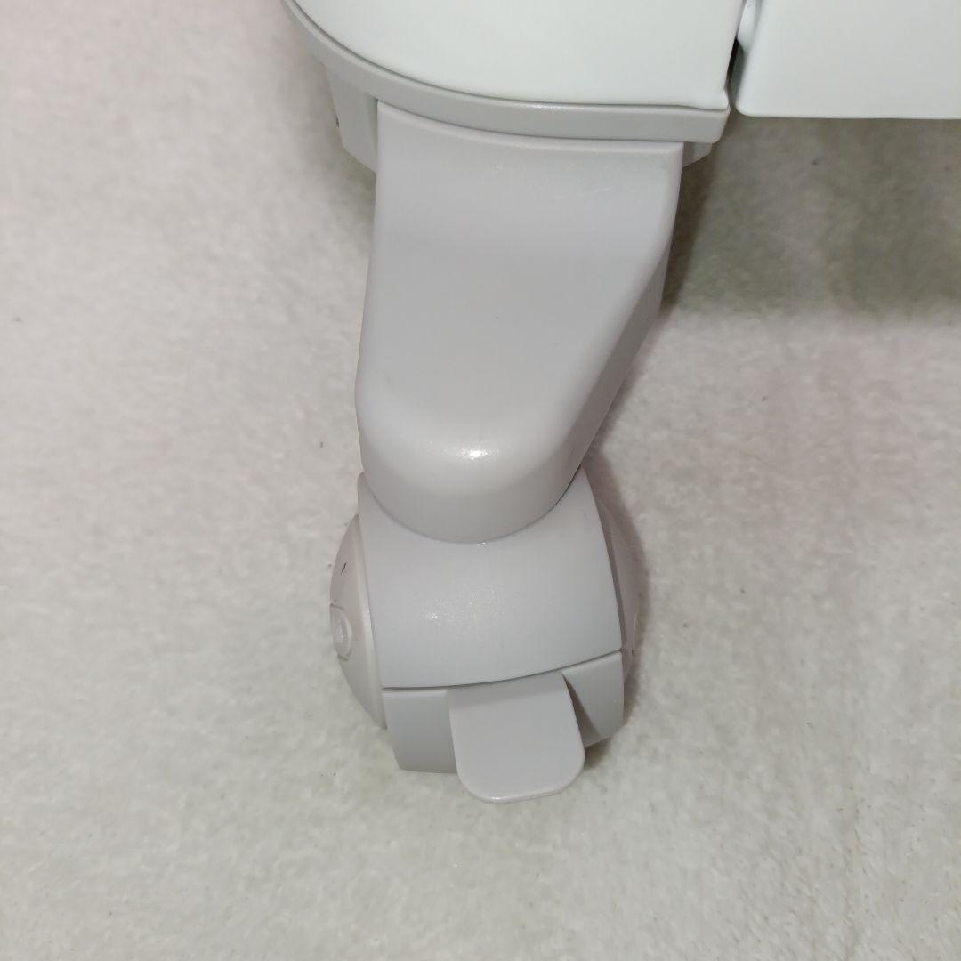 【極美品】DeLonghi ベルカルド オイルヒーター RHJ75V0915