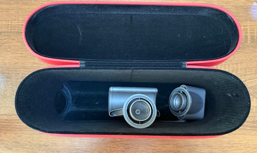 【箱つき】Dyson Supersonic Ionicヘアドライヤー レッド