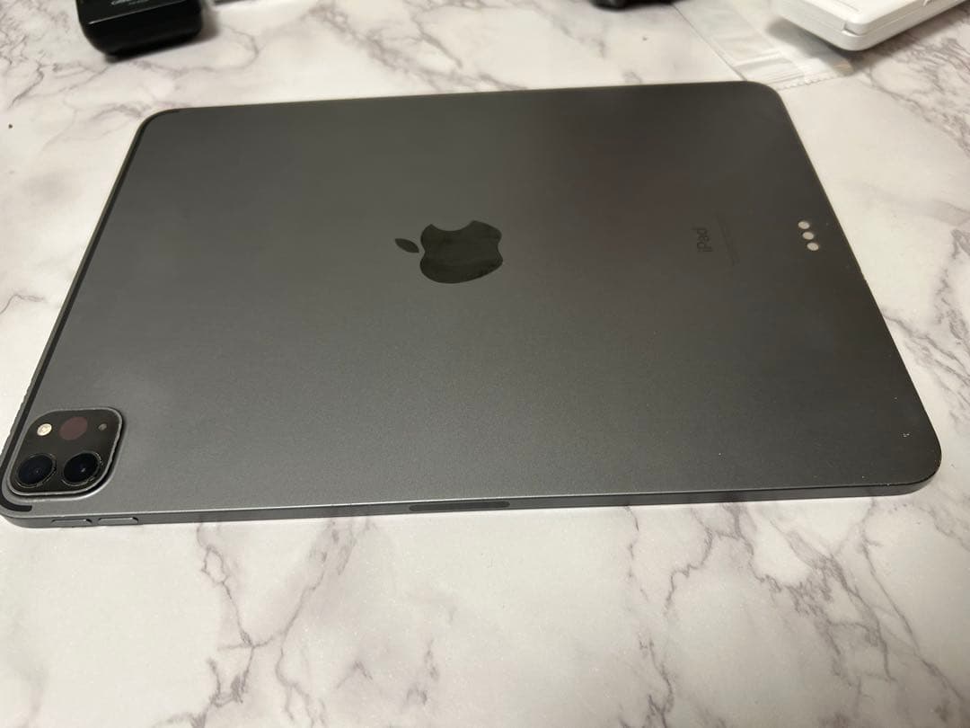 iPad Pro 11インチ　第三世代　128GB