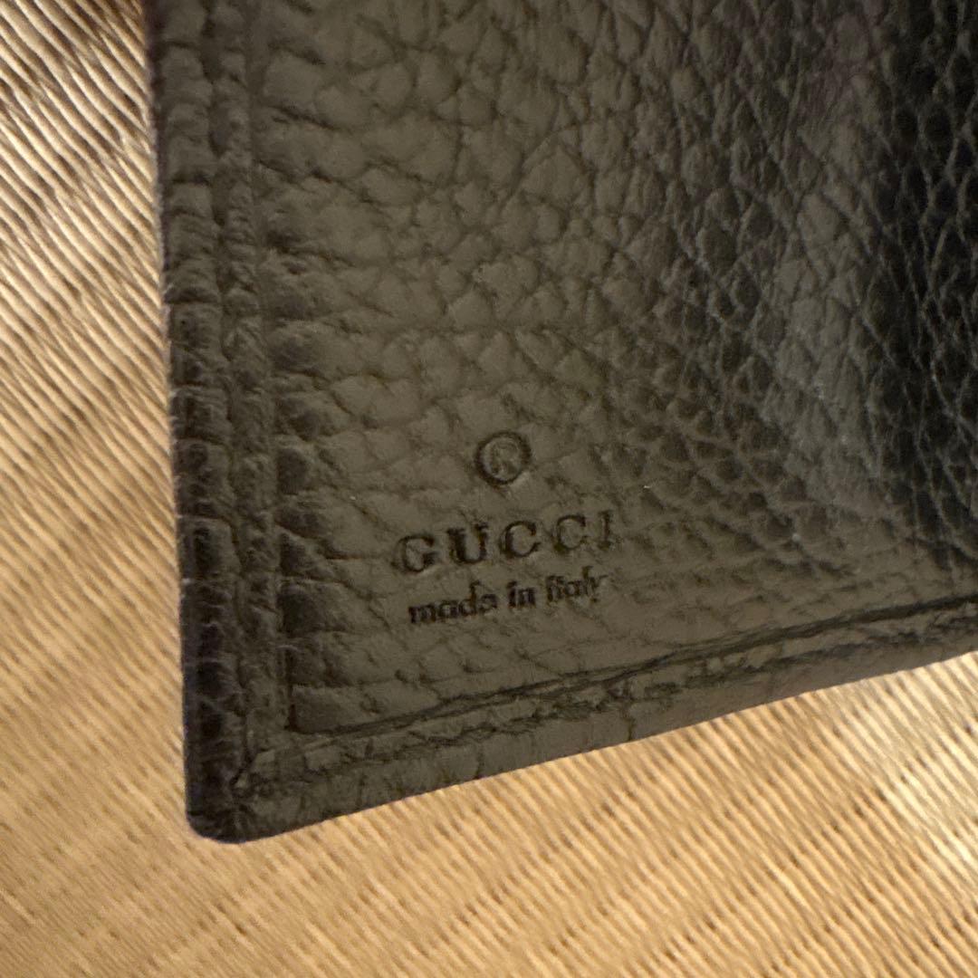 GUCCI 三つ折り財布　GG