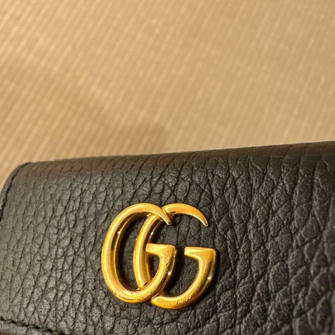 GUCCI 三つ折り財布　GG