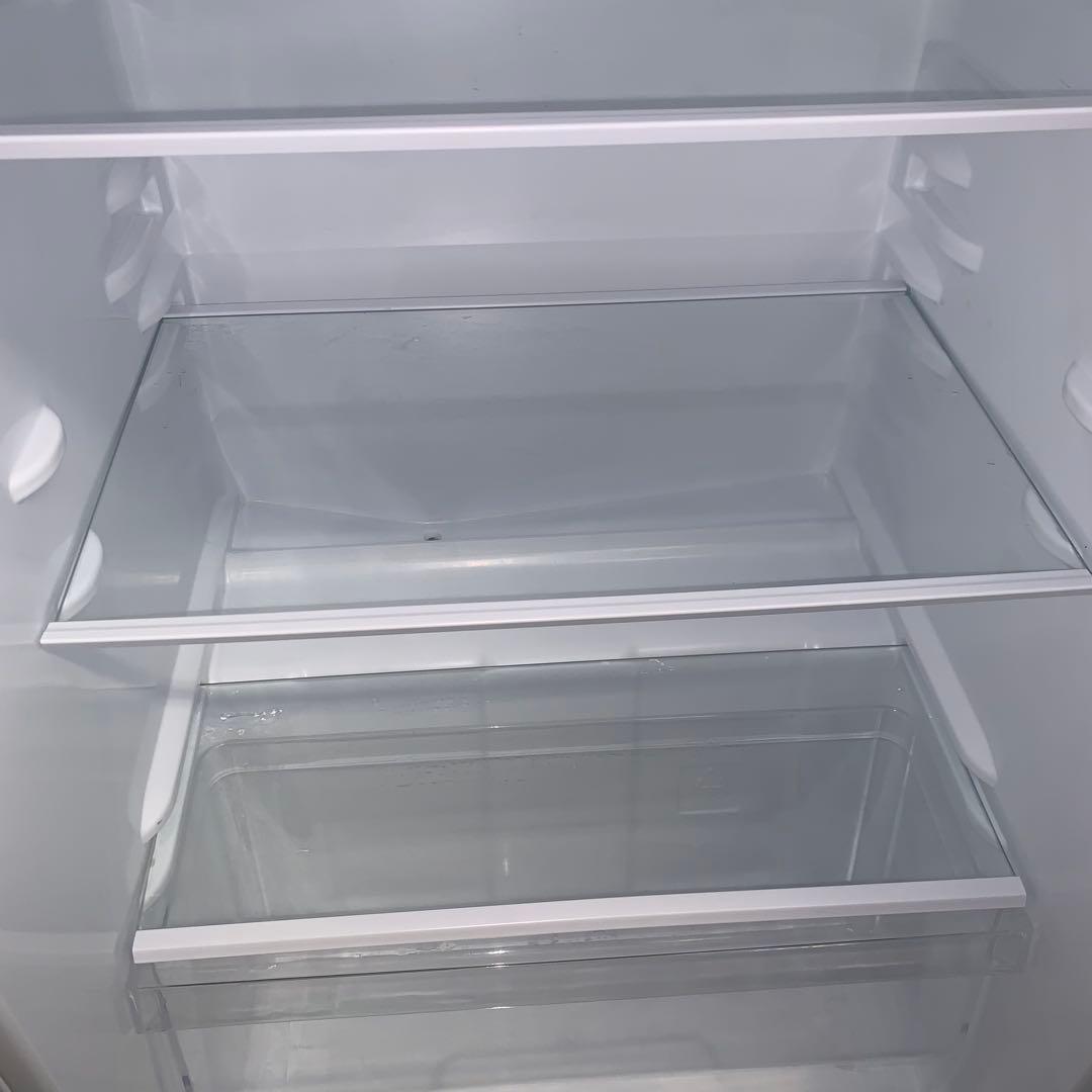 11h35. Hisense 120L 冷蔵庫 HR-B1202 2021年製