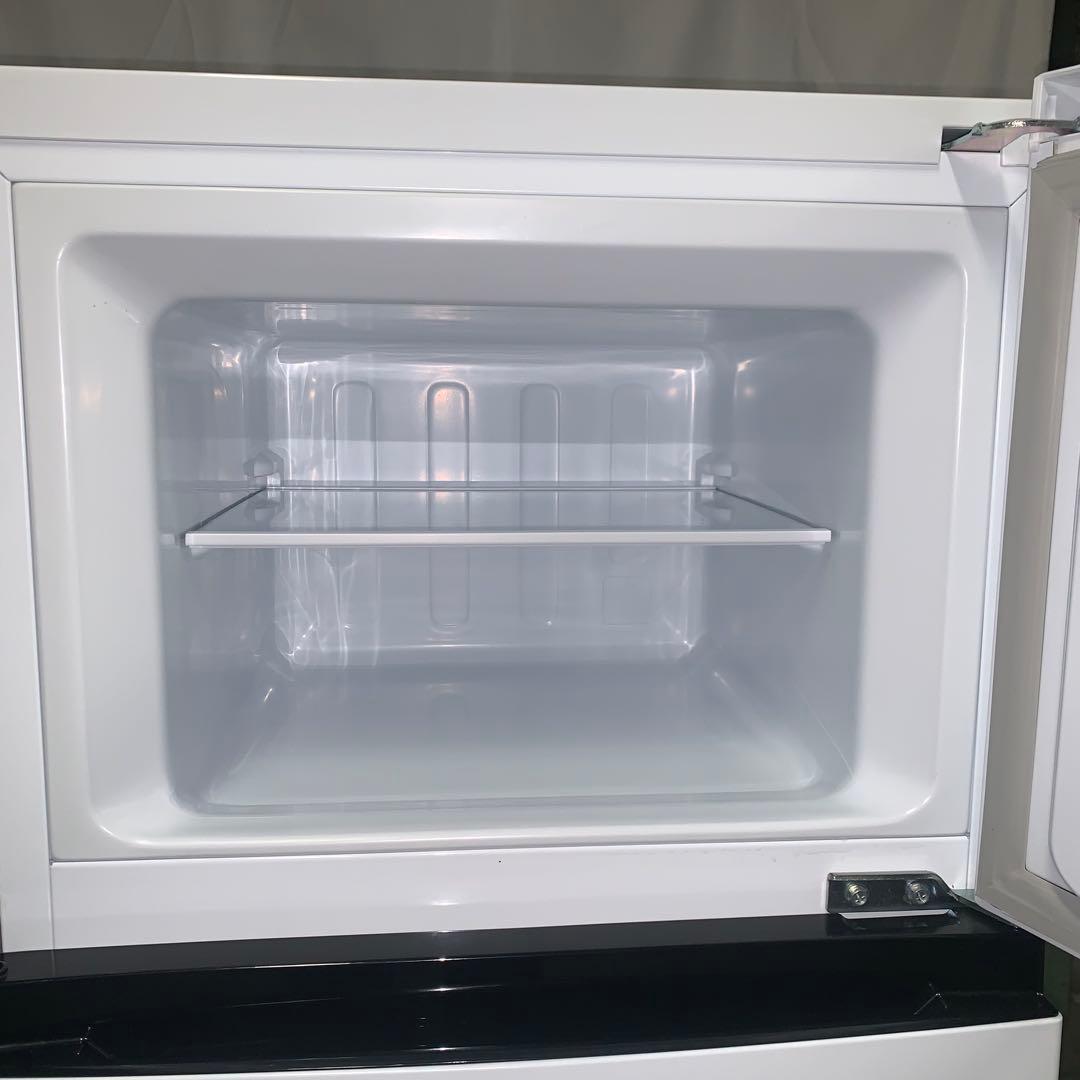 11h35. Hisense 120L 冷蔵庫 HR-B1202 2021年製