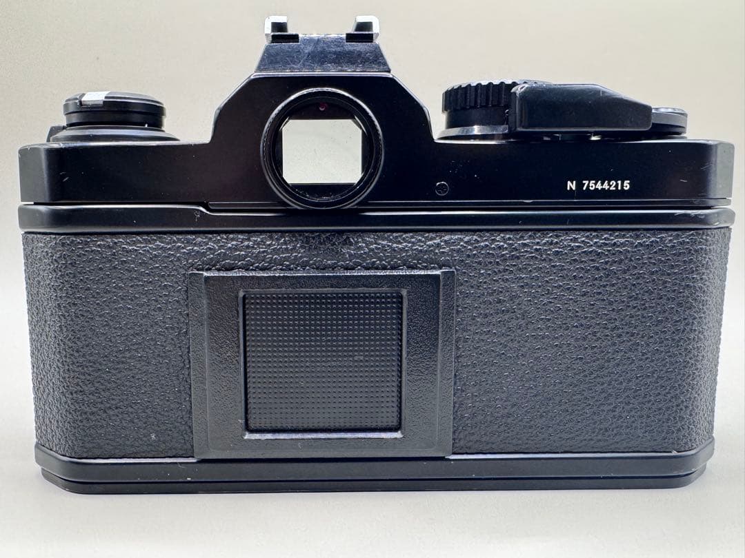 【美品】 Nikon NEW FM2 / ZOOM NIKKOR 35-105