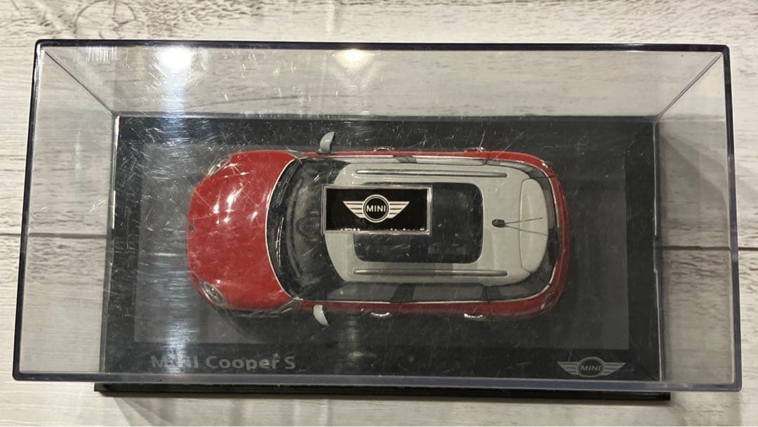 1/43 MINI ミニクロスオーバー クーパーS ミニカー レッド×ホワイト