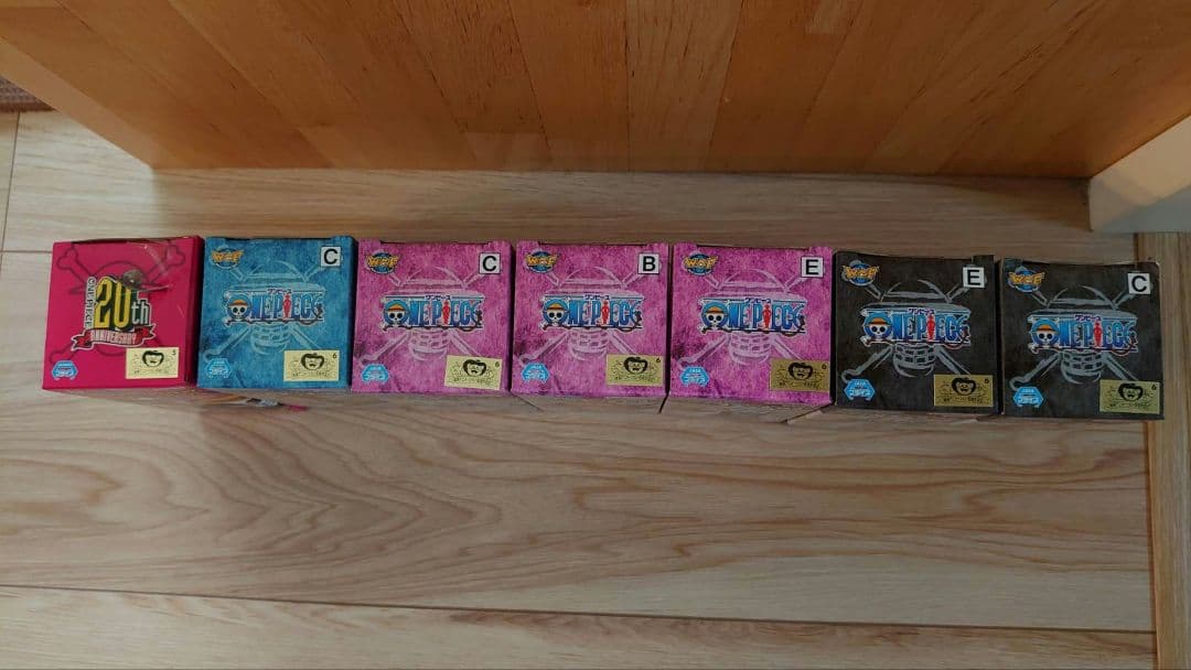 ワンピースワールドコレクタブル まとり売り（おまけ付き）