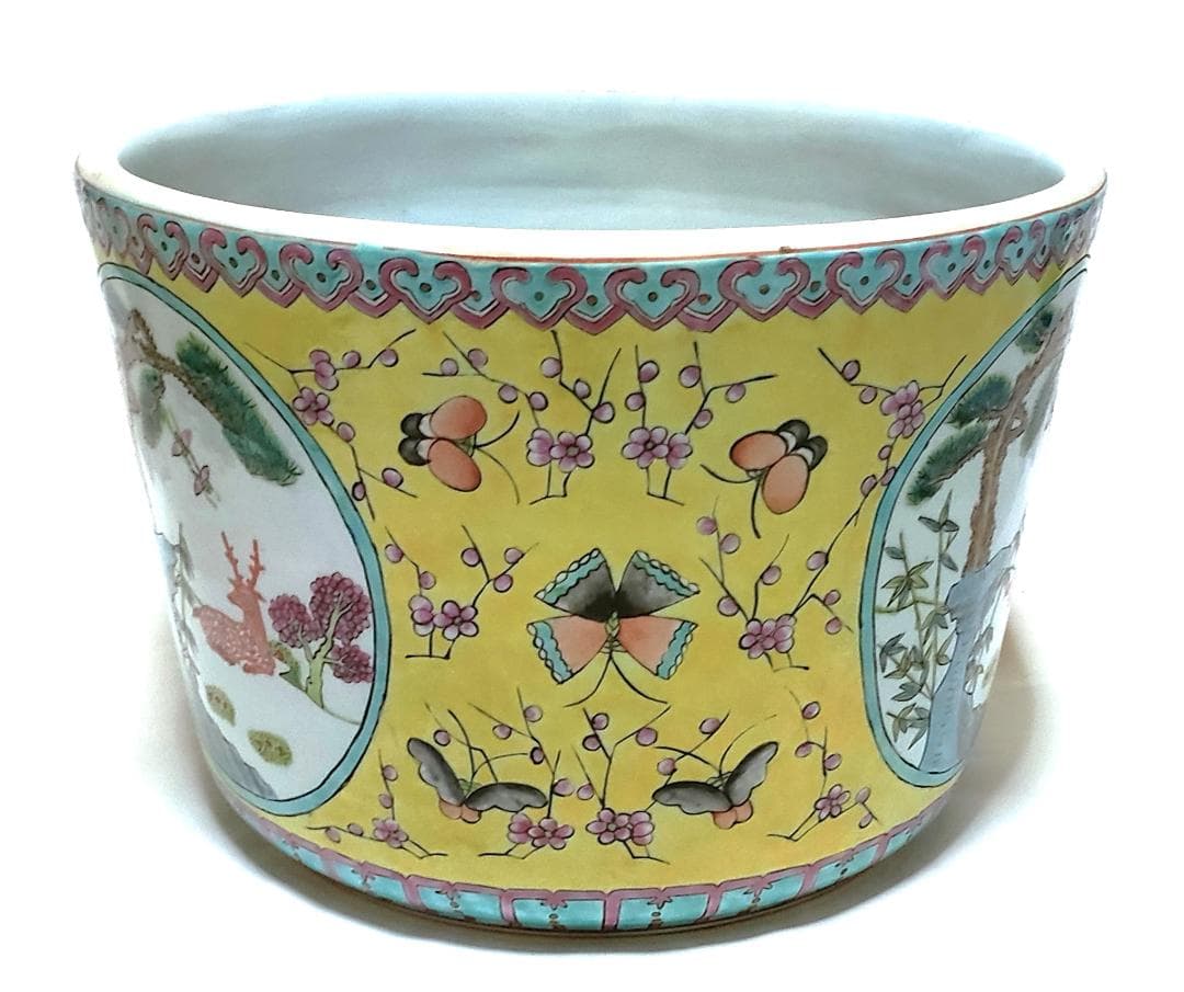 火鉢 黄色地に蝶々 松竹梅に鹿 Ad-210