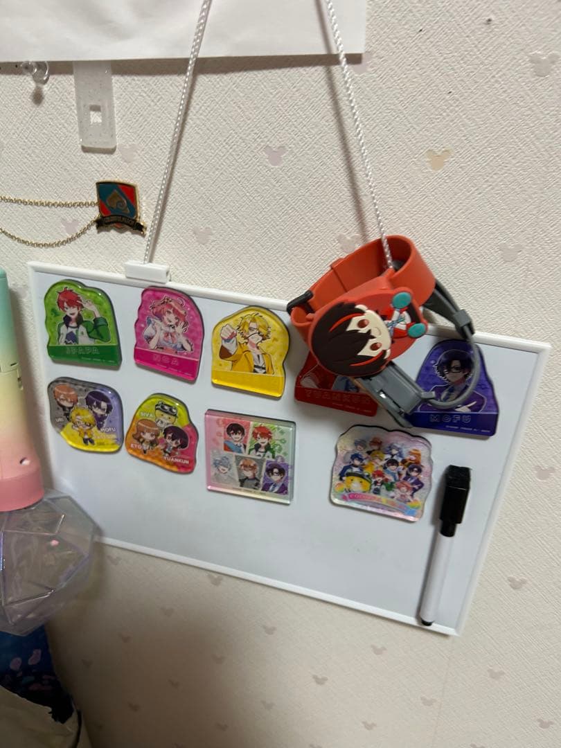 カラフルピーチグッズ