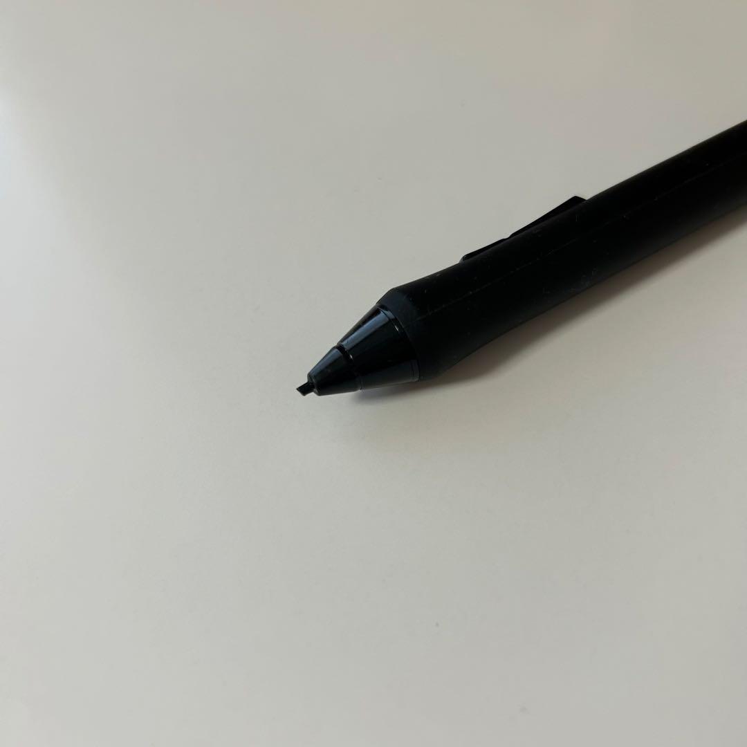 Wacomワコム/ペンタブレット/INTUOS PRO PTH651K1