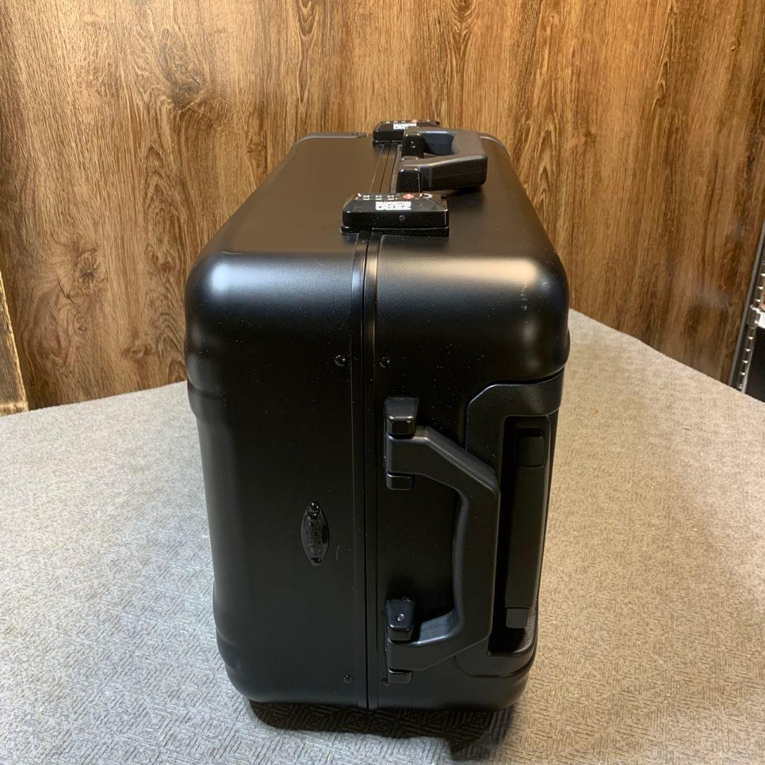 J921 ZERO HALLIBURTON 機内持込可 キャリーケース