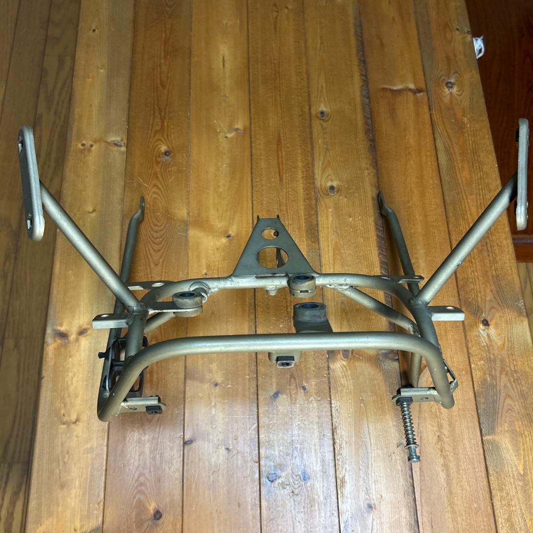 ドゥカティ400SS /900SSヘッドライト&アッパーカウルステー 0511