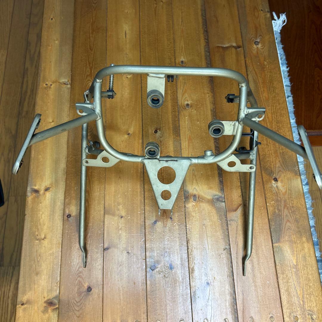 ドゥカティ400SS /900SSヘッドライト&アッパーカウルステー 0511